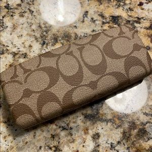Coach glasses case brown monogram
